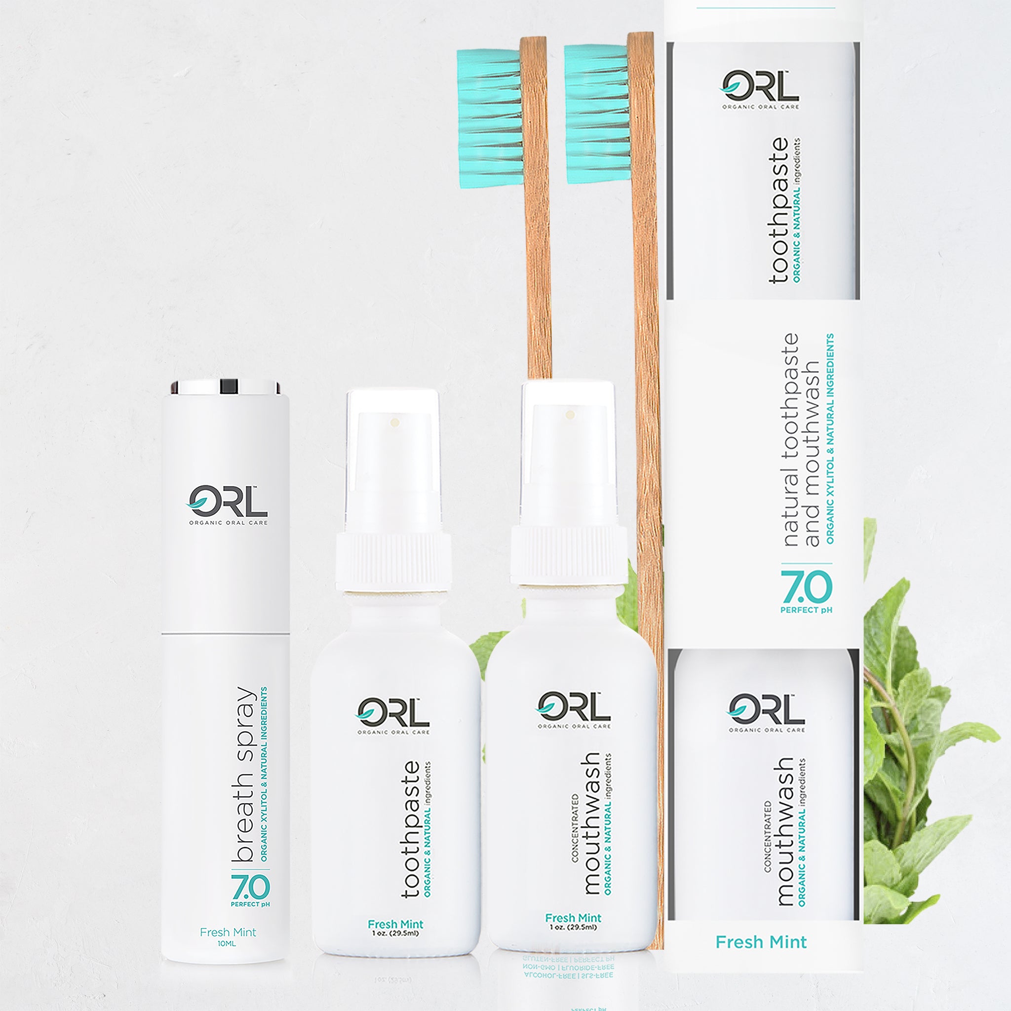 PLUEST オーラルケア 01 04 4本セット Travel Toothpaste, Mouthwash, Breath Spray, Bamboo Toothbrushes